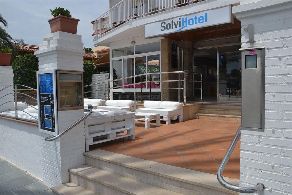Solvi Hotel - Adults Only 比利亚努埃瓦-赫尔特鲁 外观 照片