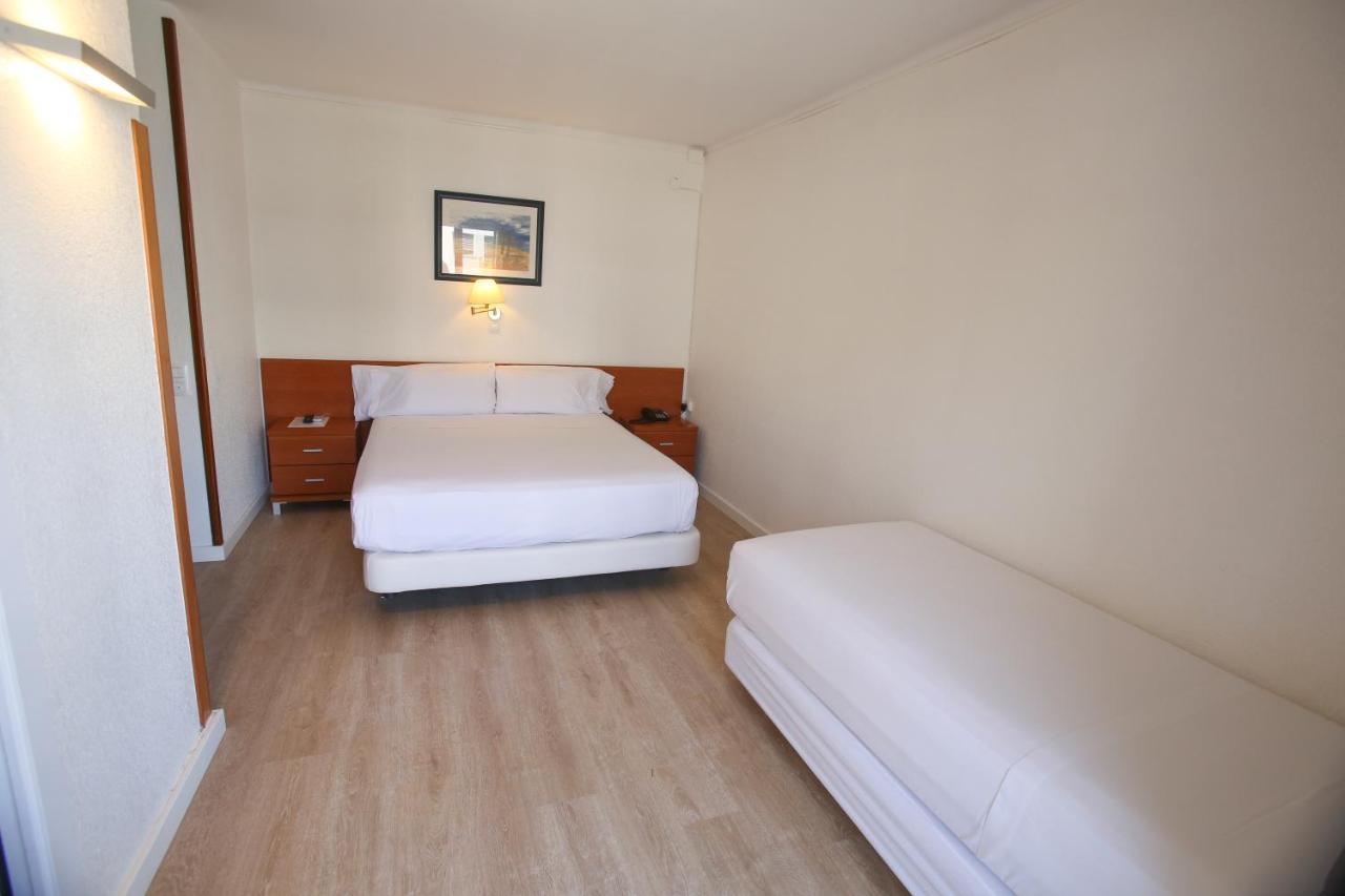 Solvi Hotel - Adults Only 比利亚努埃瓦-赫尔特鲁 外观 照片